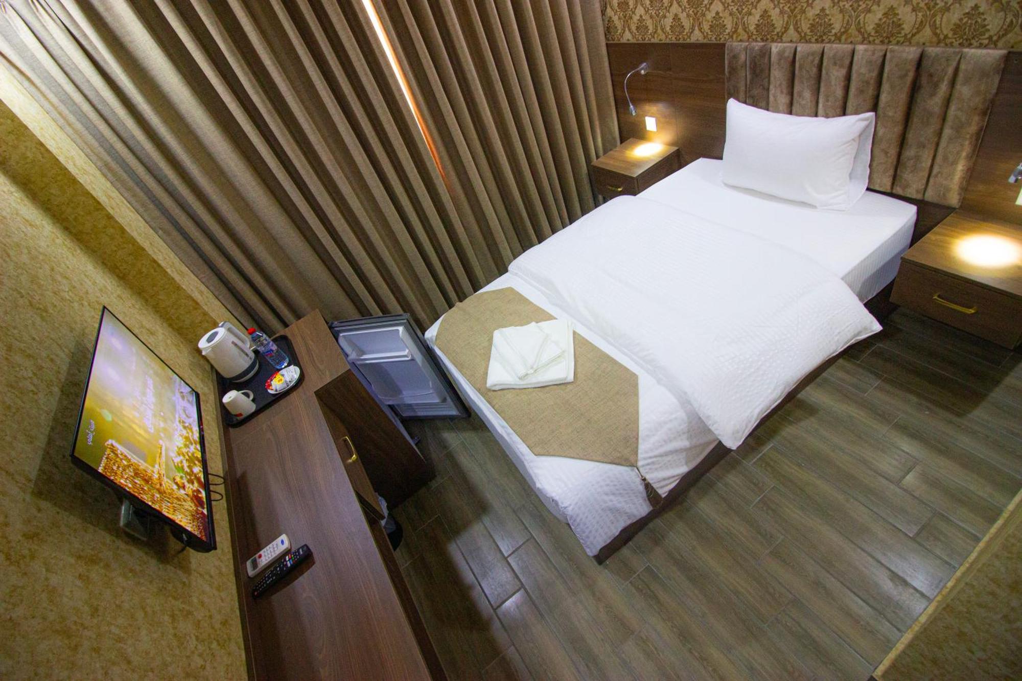 Beirut Hotel 2 New Амман Екстер'єр фото