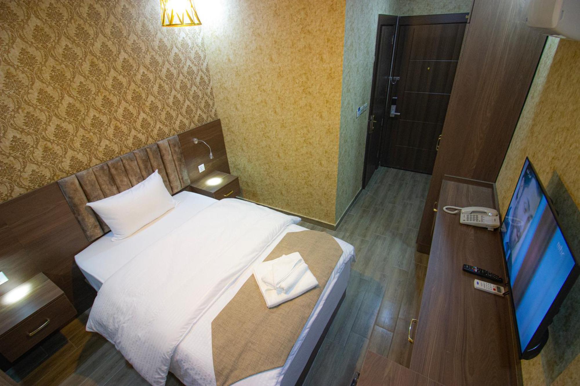 Beirut Hotel 2 New Амман Екстер'єр фото