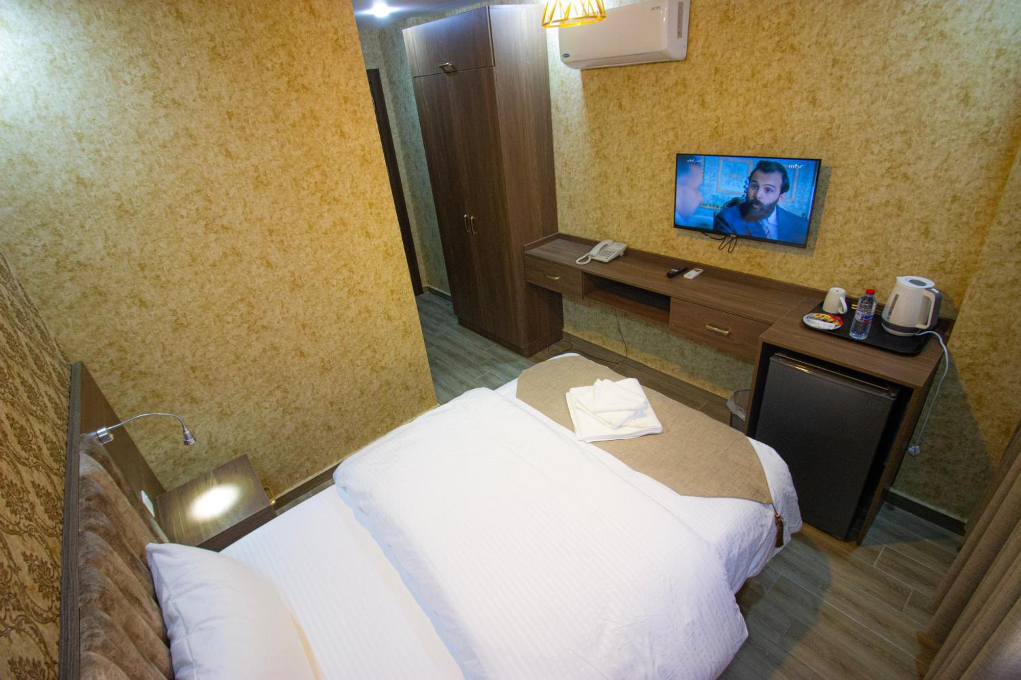 Beirut Hotel 2 New Амман Екстер'єр фото