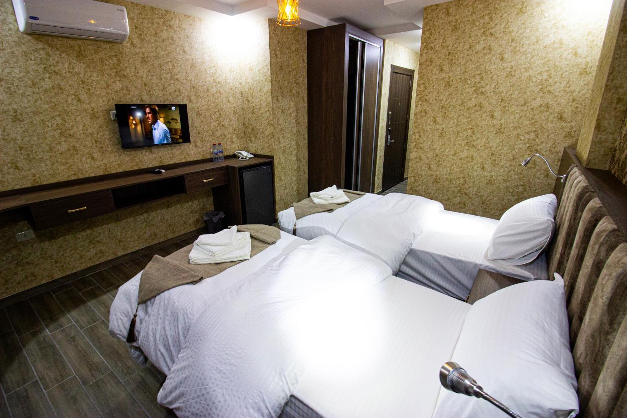 Beirut Hotel 2 New Амман Екстер'єр фото